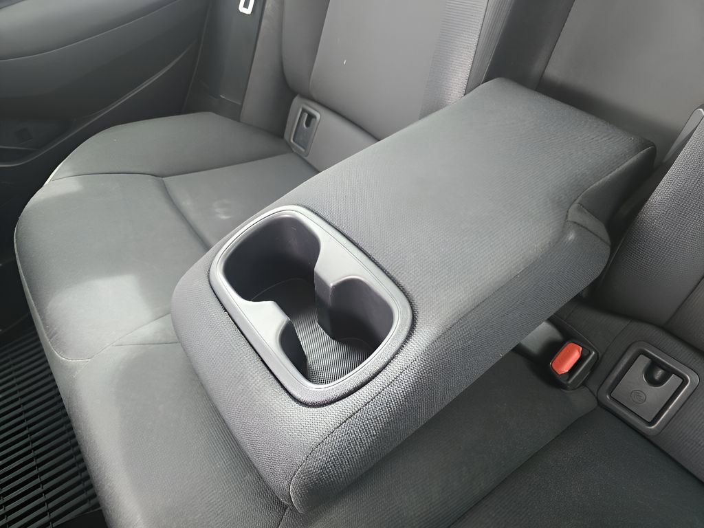 Used 2024 Toyota Corolla LE image 29