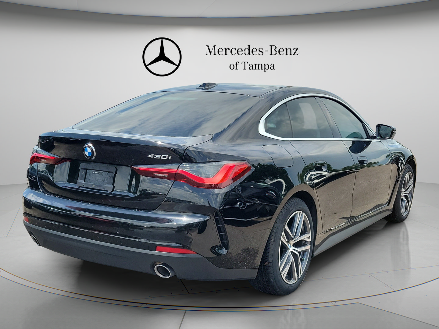Used 2024 BMW 430i Gran Coupe w/ Convenience Package RWD image 3