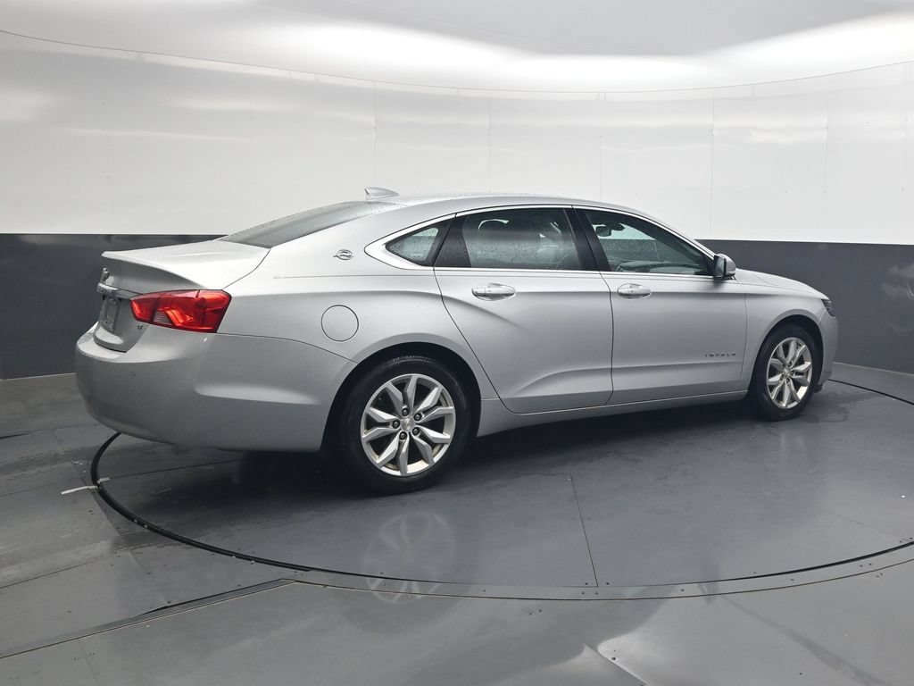 Used 2020 Chevrolet Impala LT w/ LT Convenience Package FWD image 4