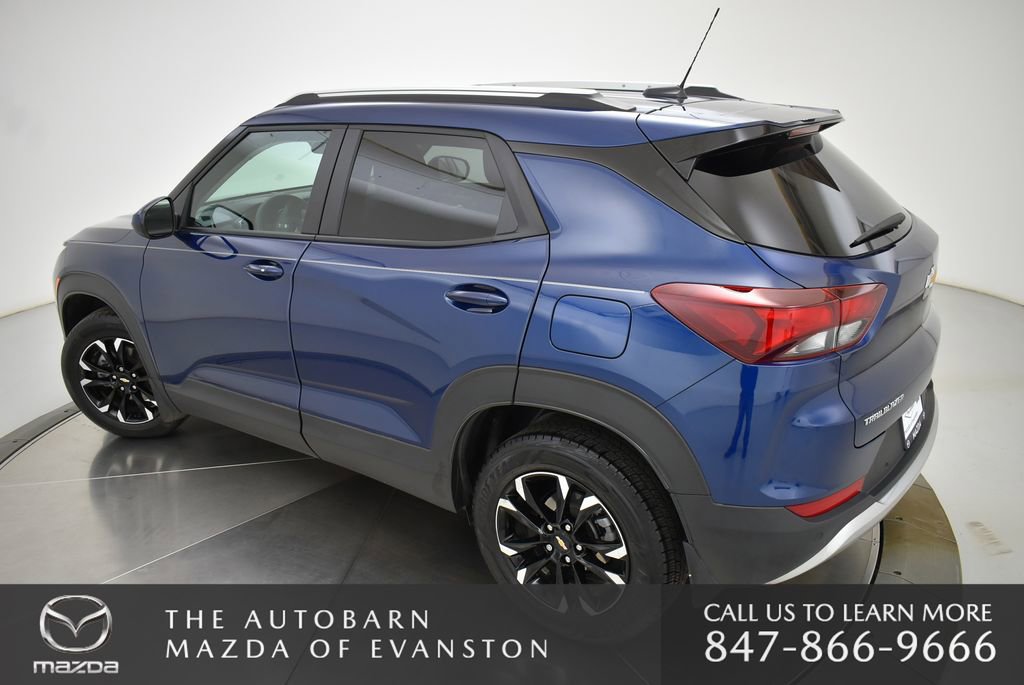 Used 2022 Chevrolet TrailBlazer LT w/ Driver Confidence Package image 8