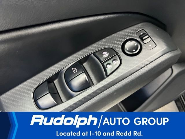 Used 2025 Nissan Altima 2.5 SV image 13