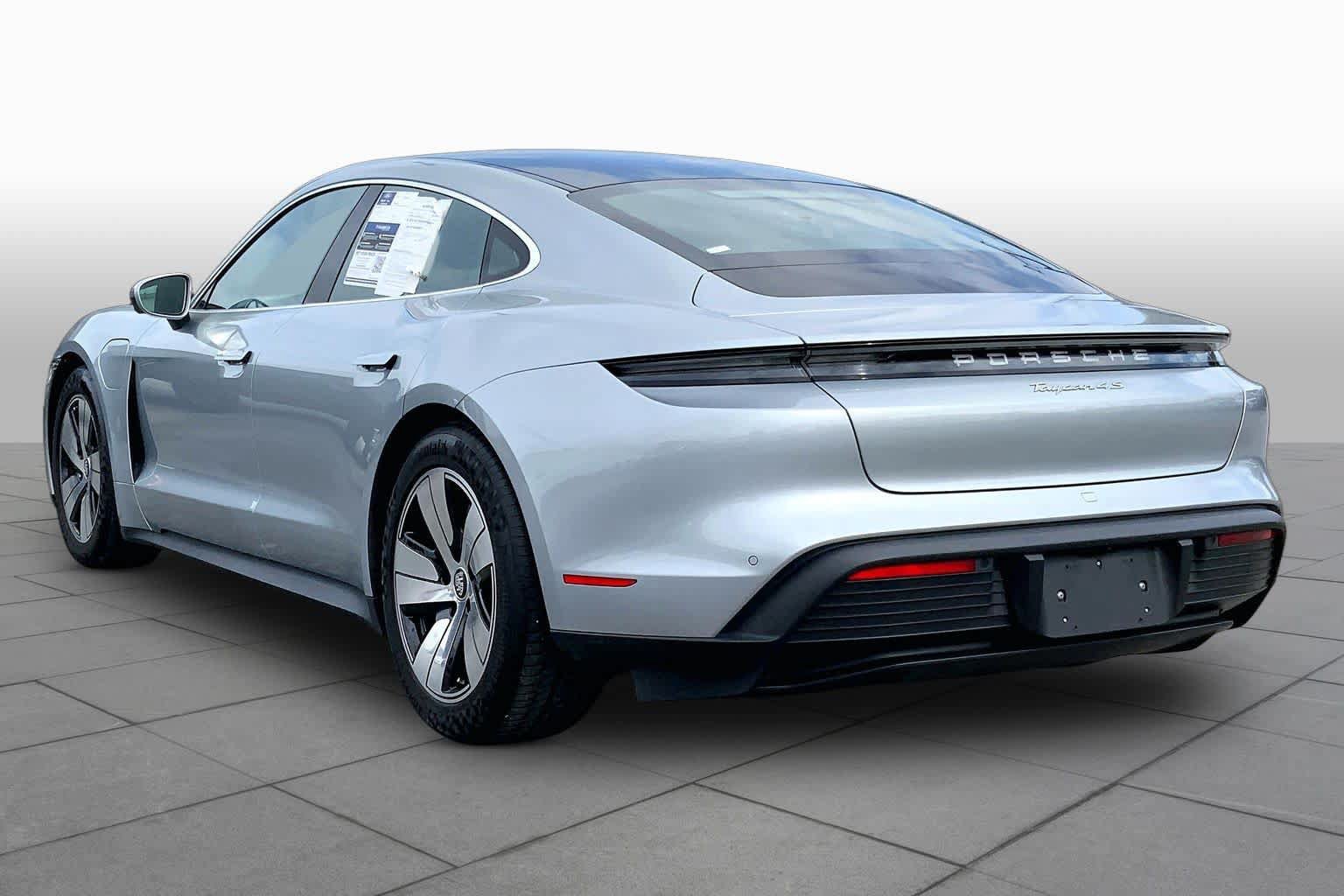 Used 2021 Porsche Taycan 4S w/ Premium Package AWD/4WD image 11