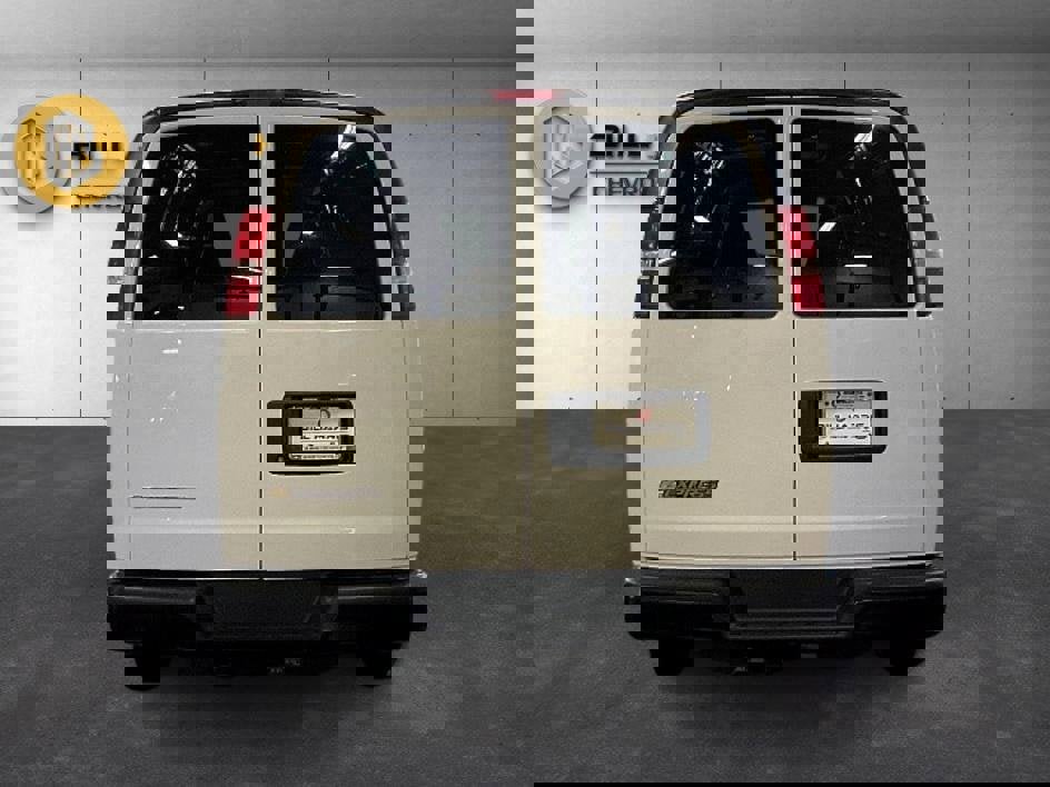 New 2025 Chevrolet Express 2500 Extended image 10