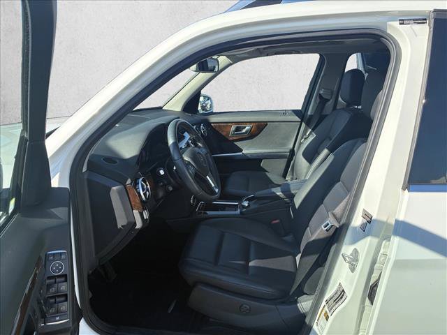Used 2015 Mercedes-Benz GLK 350 4MATIC image 10