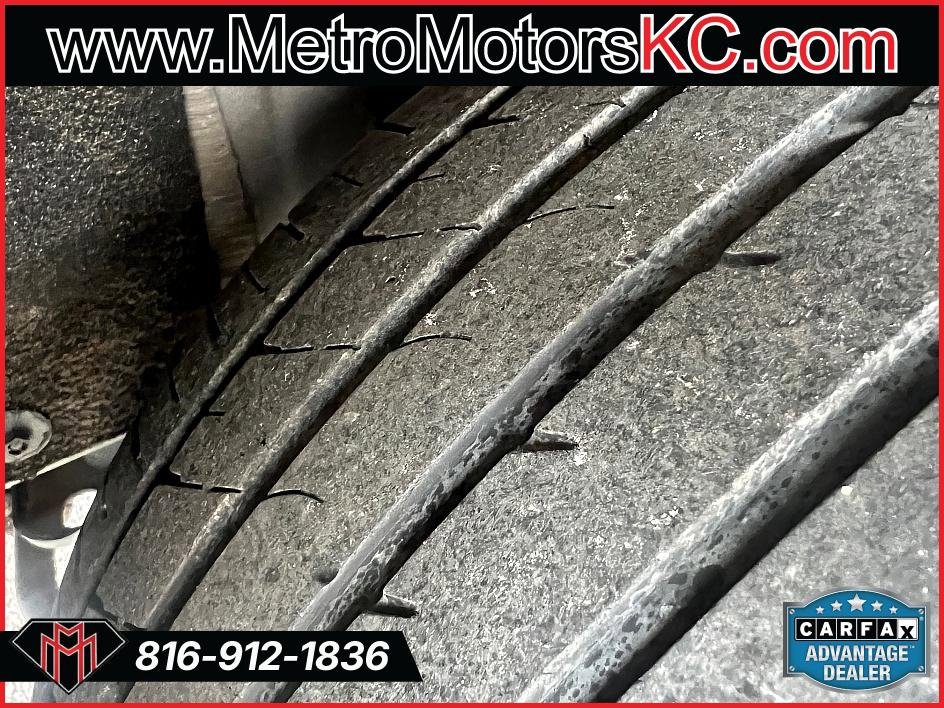 Used 2020 Ford Fusion SE image 17