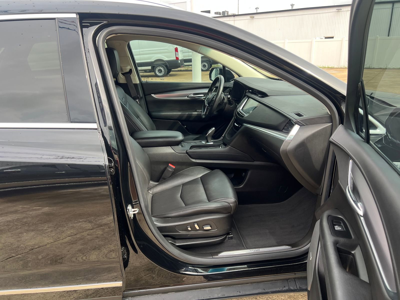 Used 2019 Cadillac XT5 Luxury FWD image 20