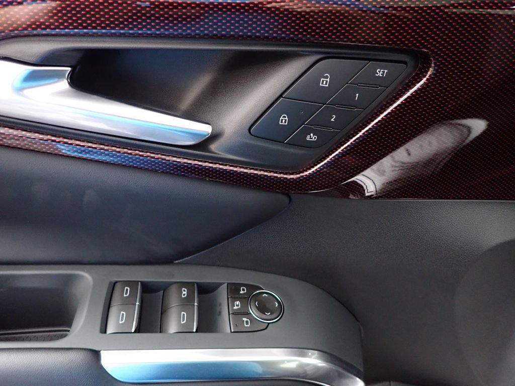 New 2027 Chevrolet Traverse RS w/ LPO, Floor Liner Package AWD/4WD image 23