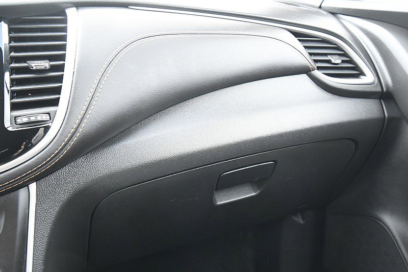 Used 2021 Chevrolet Trax LT FWD image 22