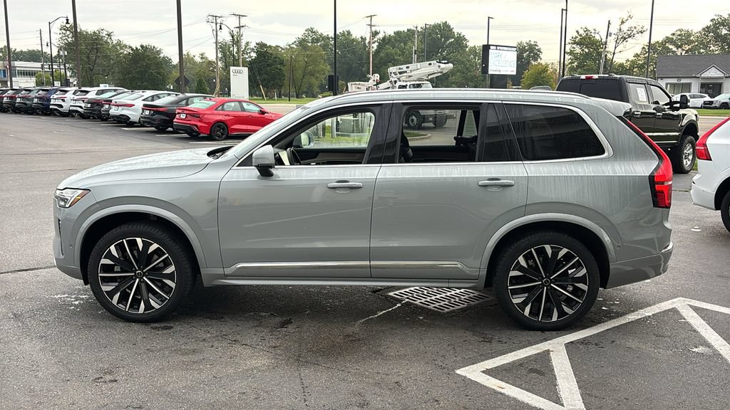Certified 2026 Volvo XC90 B6 Plus AWD/4WD image 2