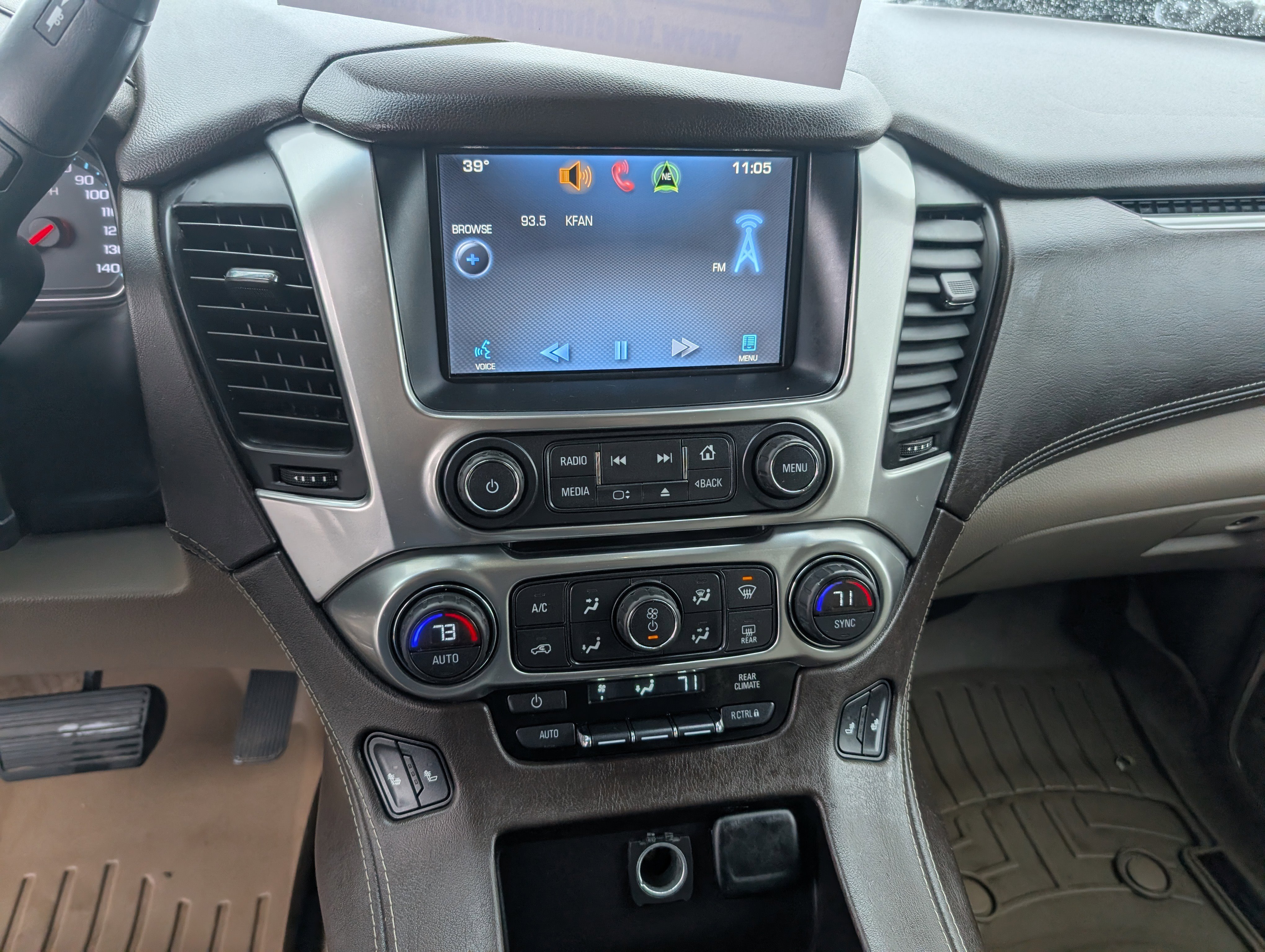 Used 2015 Chevrolet Suburban LT w/ Max Trailering Package AWD/4WD image 19