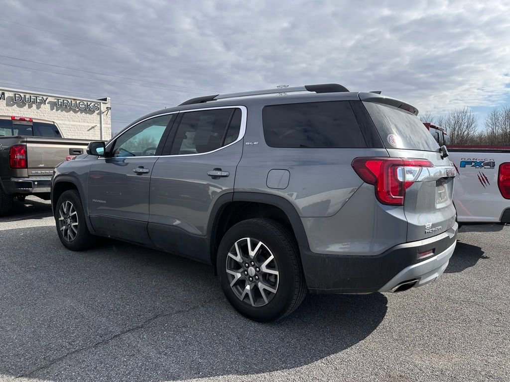 Used 2022 GMC Acadia SLE w/ Driver Convenience Package image 3