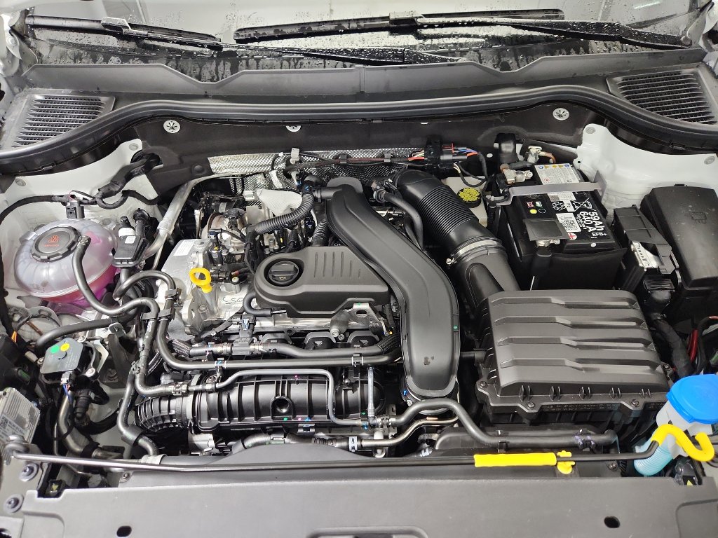 New 2026 Volkswagen Taos S image 31