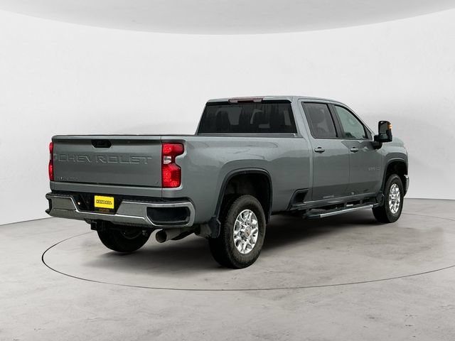 Used 2026 Chevrolet Silverado 3500 LT AWD/4WD image 5
