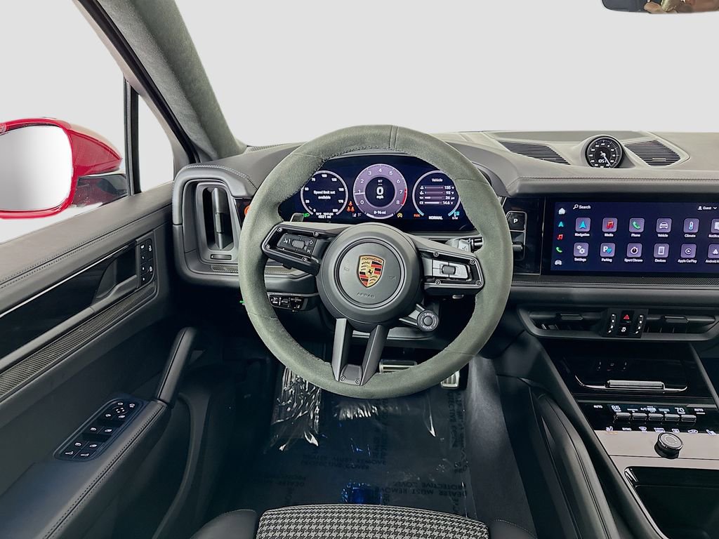 New 2025 Porsche Cayenne GTS image 24