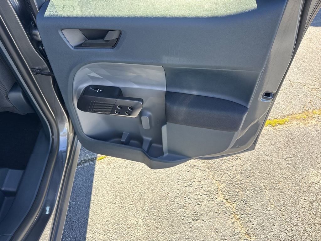 New 2025 Ford Maverick XL w/ Equipment Group 102A image 16