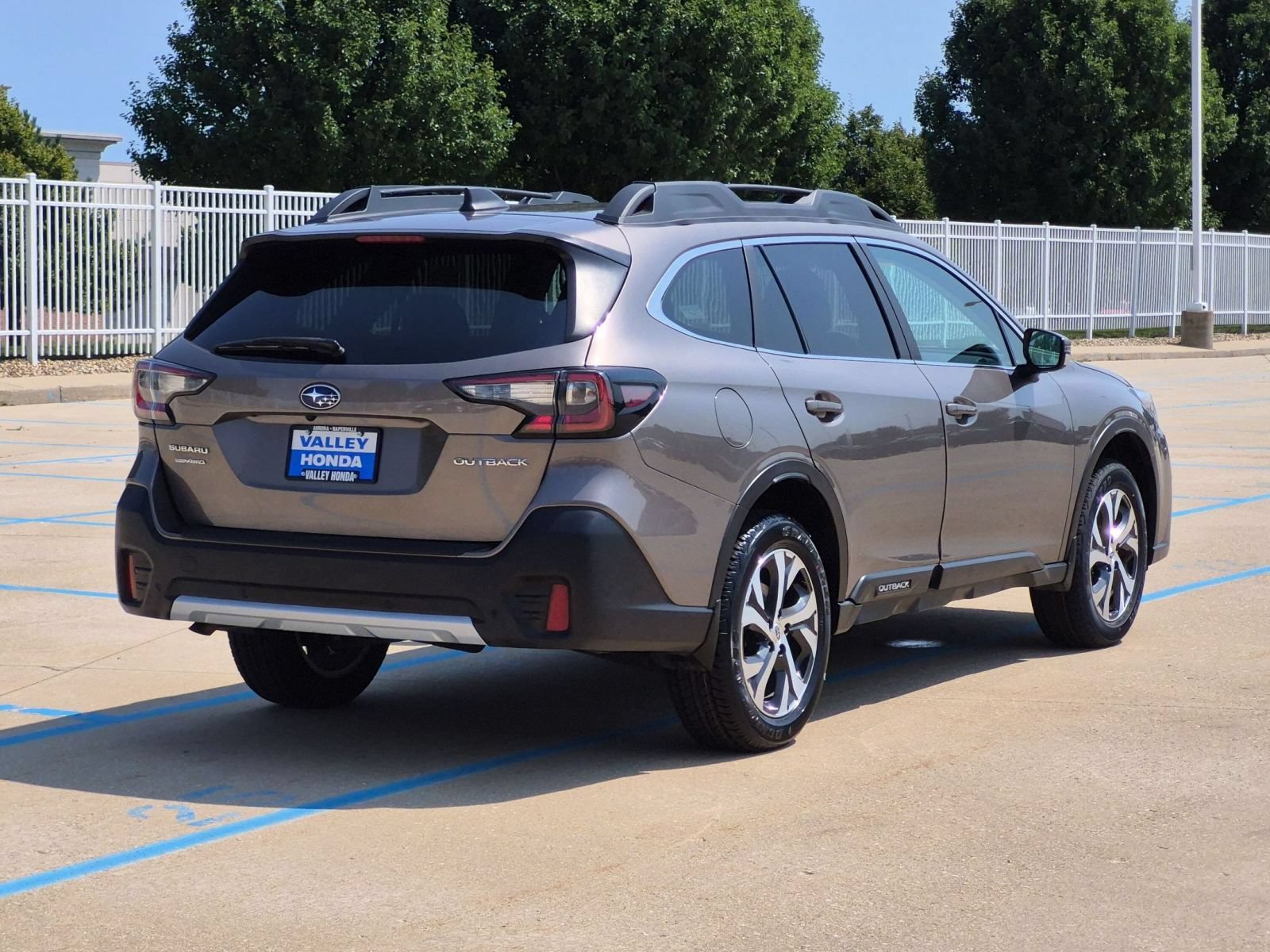 Used 2021 Subaru Outback Limited w/ Popular Package #2 AWD/4WD image 6