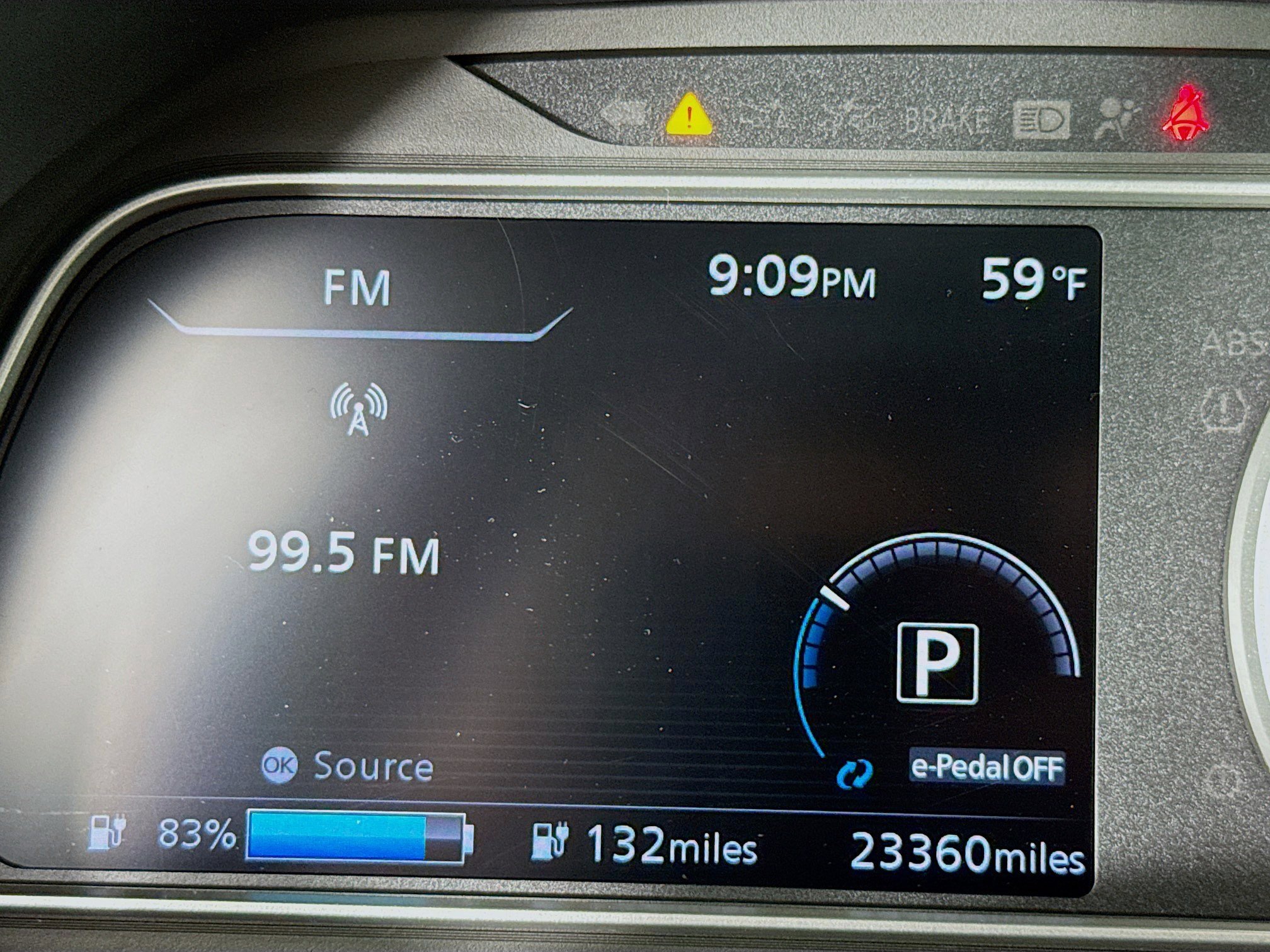 Used 2023 Nissan Leaf S image 15