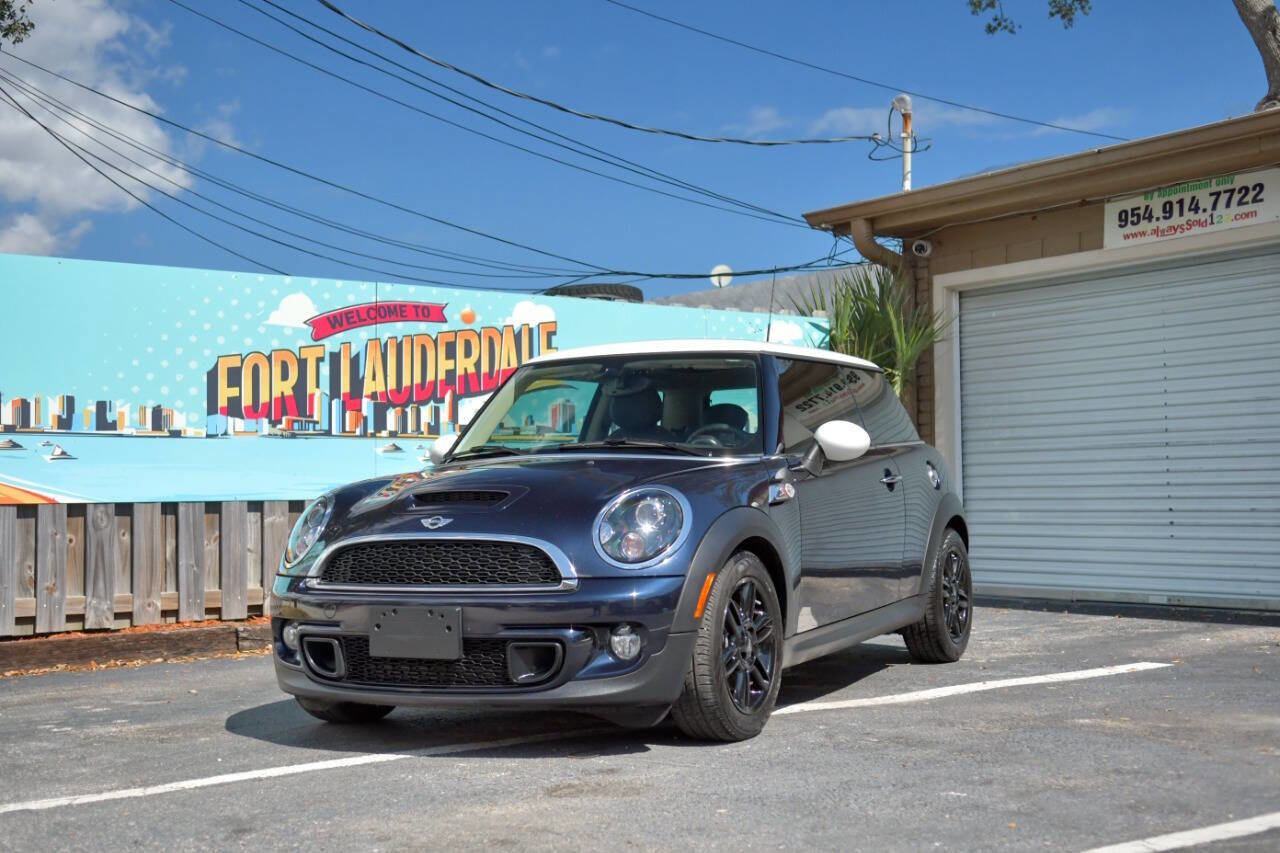 Used 2013 MINI Cooper S w/ Premium Pkg 2