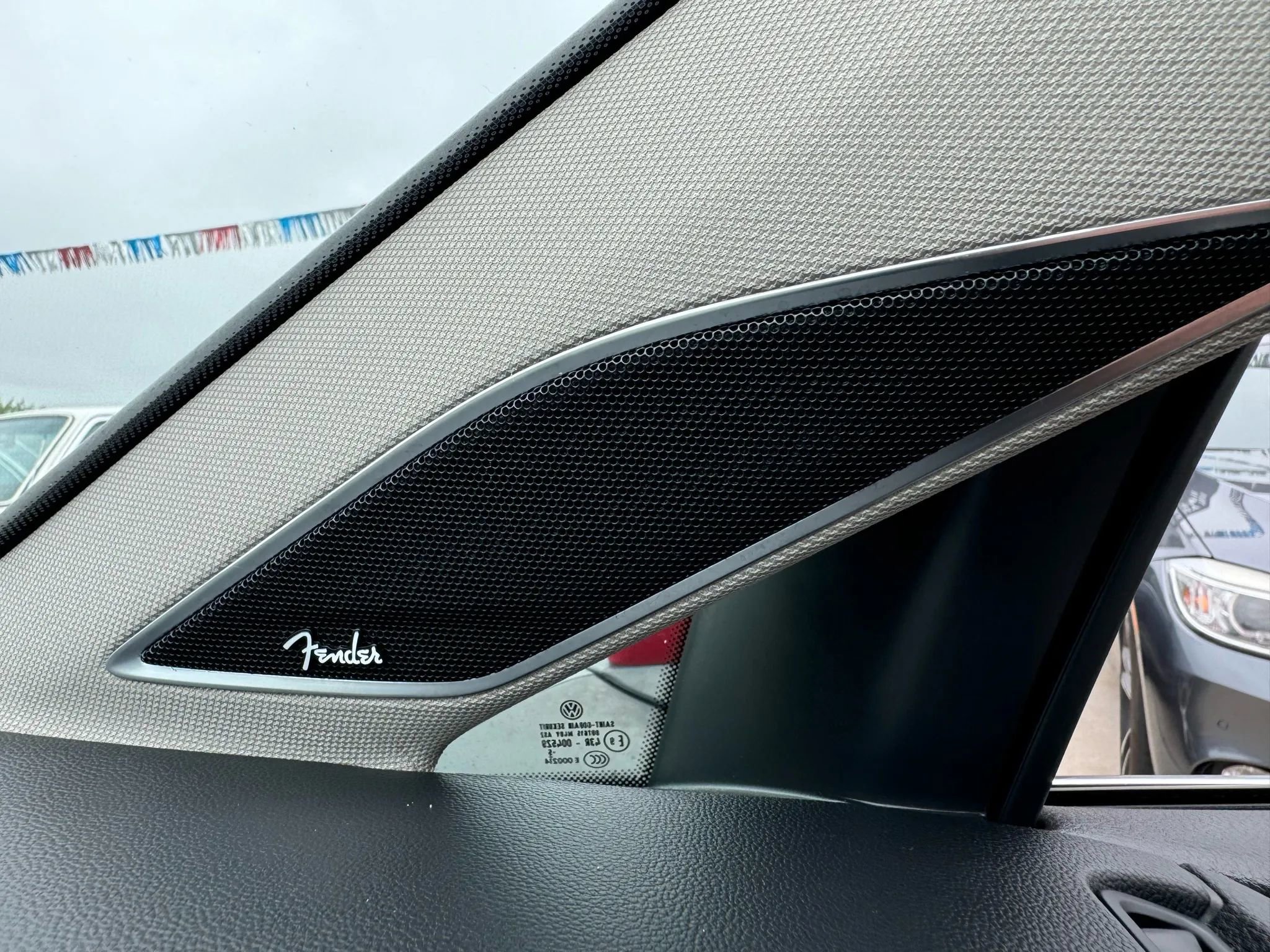 Used 2015 Volkswagen Golf SE image 23