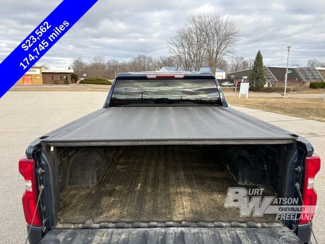 Used 2021 Chevrolet Silverado 1500 Custom Trail Boss w/ Safety Confidence Package AWD/4WD image 6