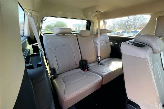 Used 2024 Ford Expedition Max Limited image 22