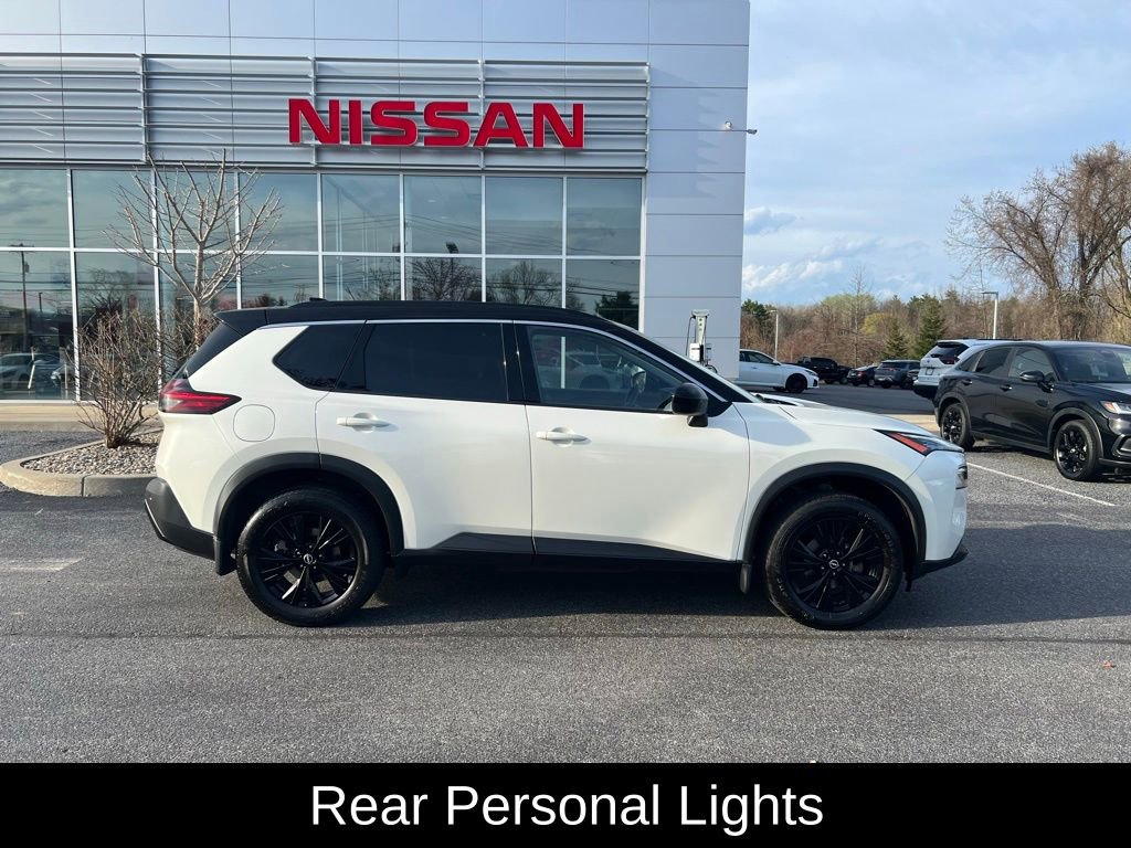 Used 2023 Nissan Rogue SV w/ SV Premium B Package AWD/4WD image 17