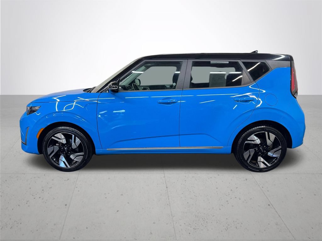 Used 2023 Kia Soul GT-Line FWD image 3