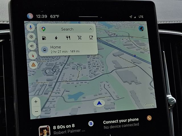Used 2025 Volvo XC90 T8 Ultra w/ Protection Package Premier image 17