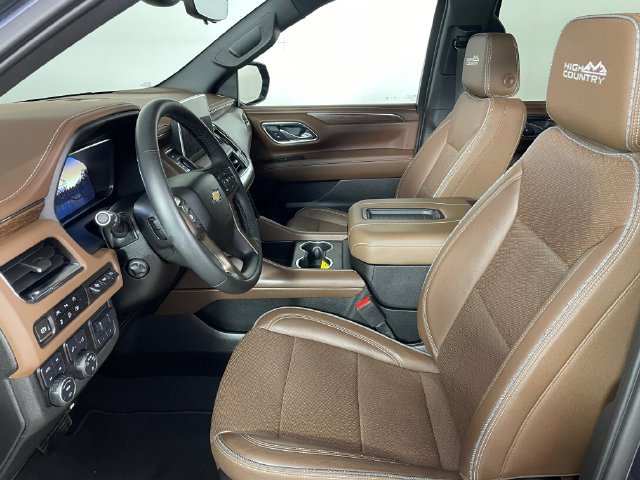 Certified 2023 Chevrolet Tahoe High Country AWD/4WD image 2