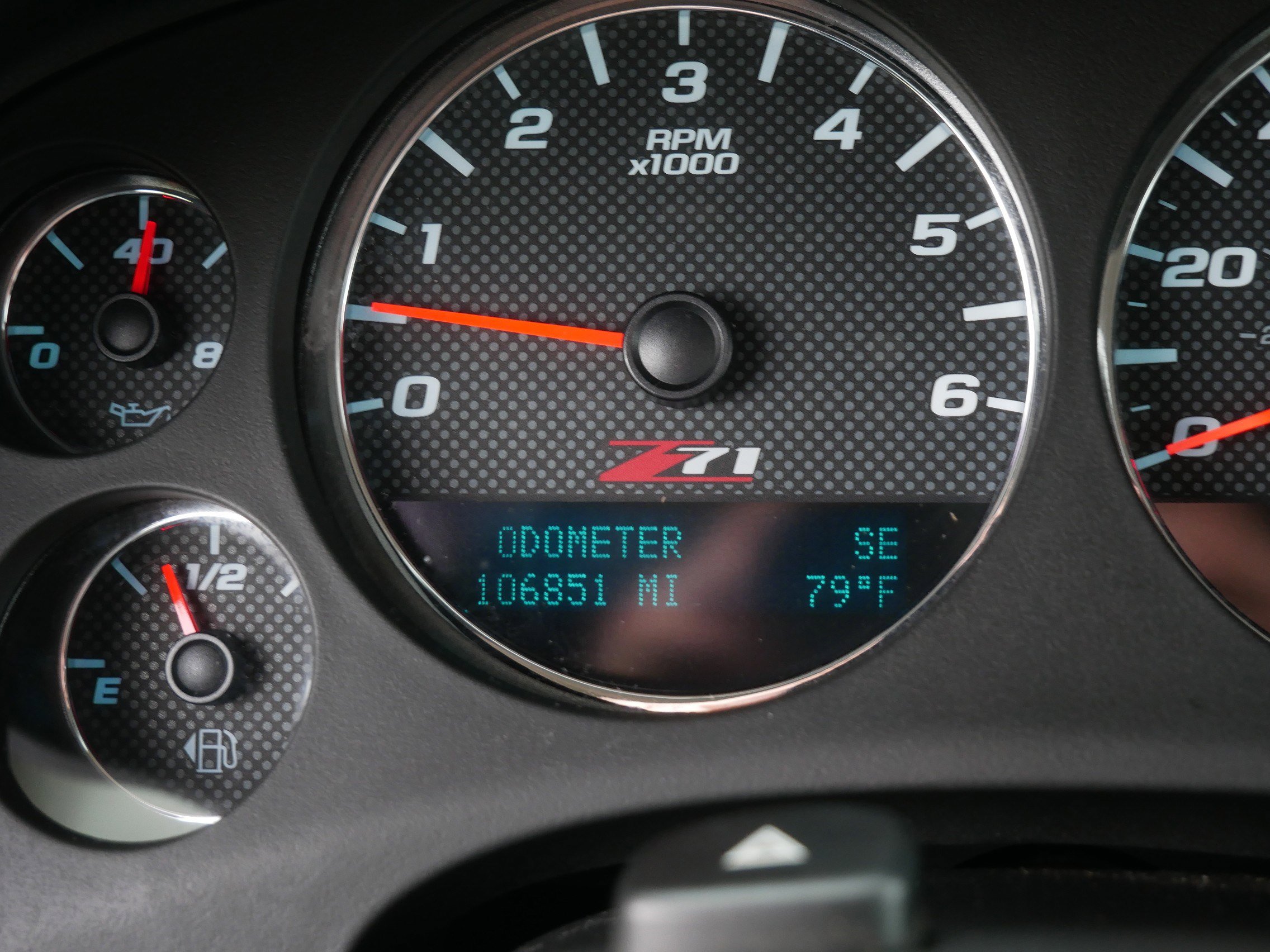 Used 2011 GMC Sierra 1500 SLT w/ All-Terrain Package AWD/4WD image 37