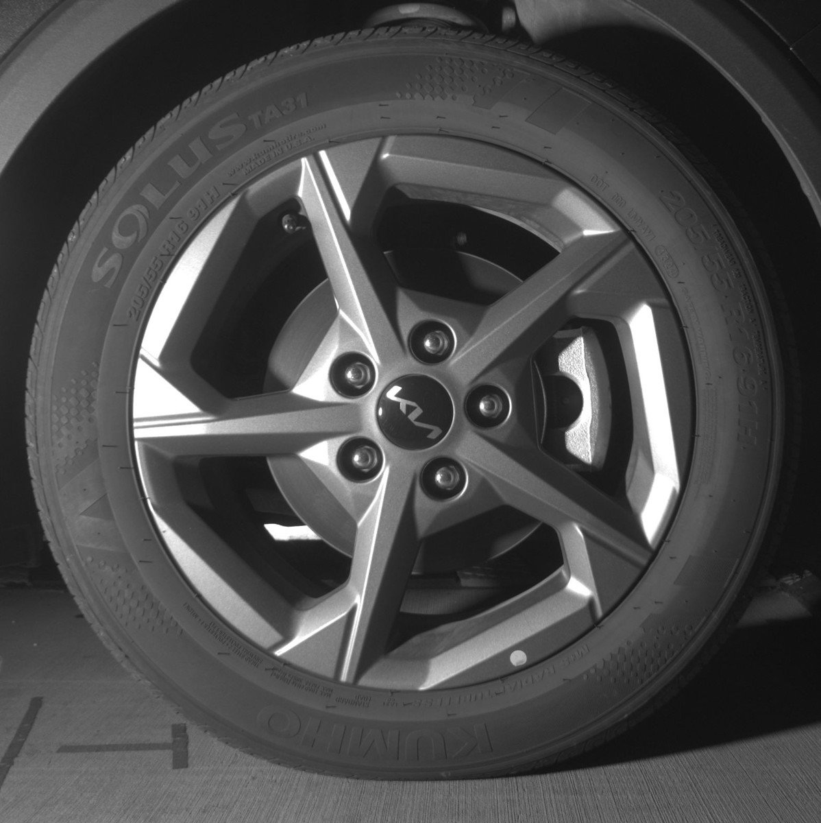 Used 2025 Kia K4 LXS image 13