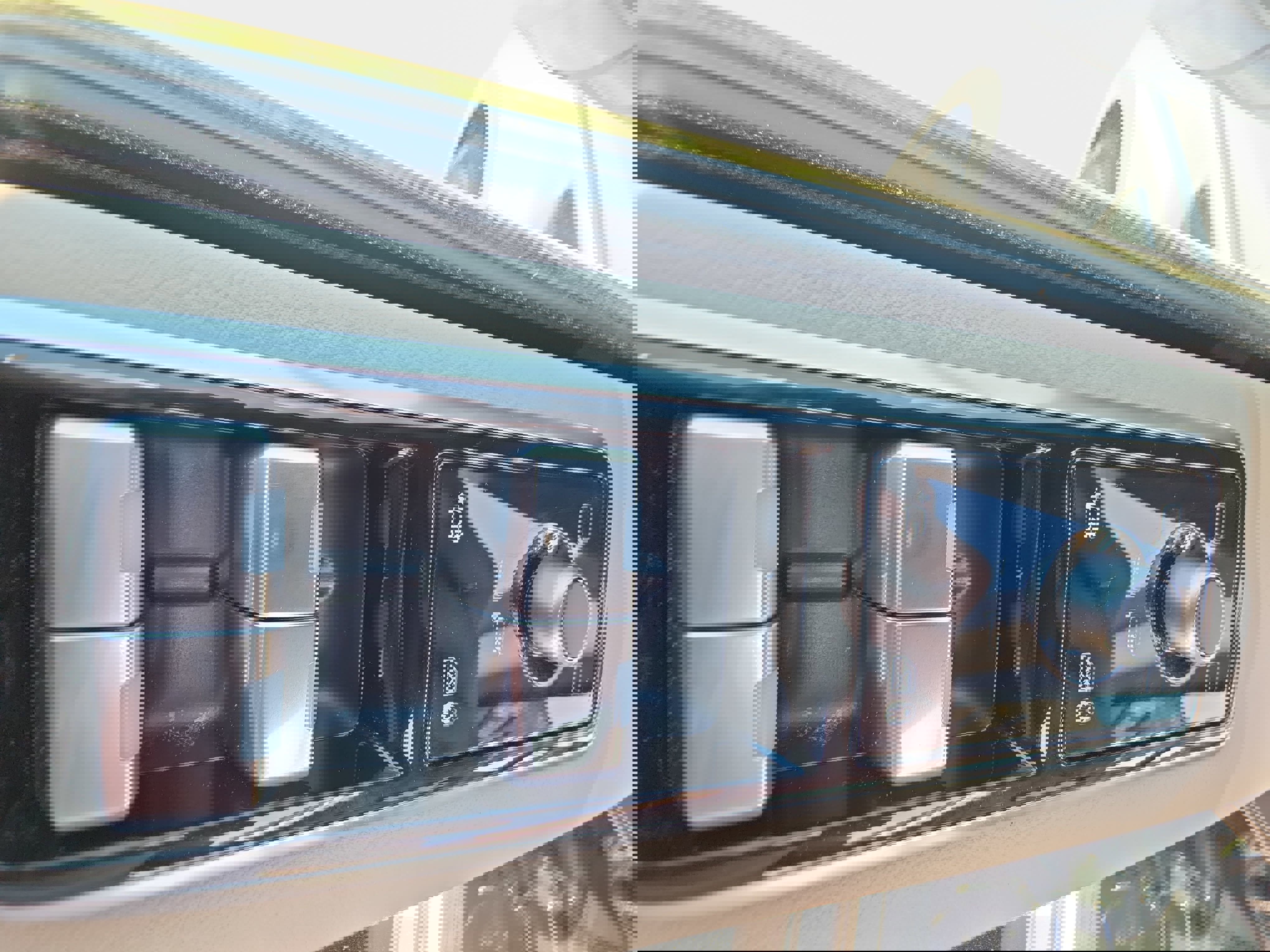 Certified 2022 Land Rover Range Rover Sport HSE Silver Edition image 28