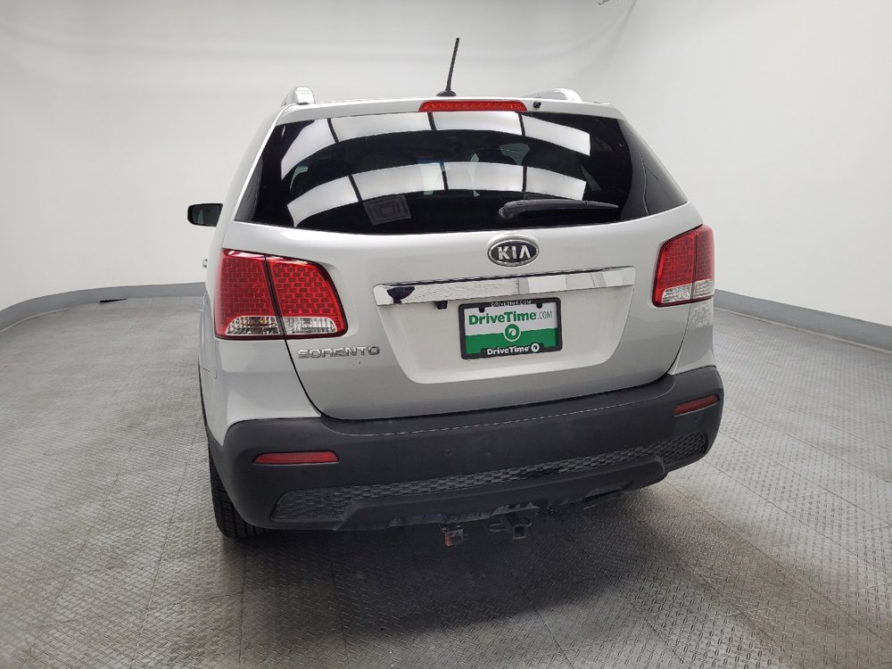 Used 2013 Kia Sorento LX w/ Convenience Pkg image 6
