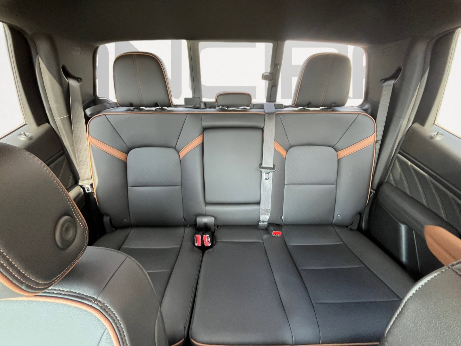 Used 2023 GMC Canyon AT4 w/ AT4 Premium Package image 20