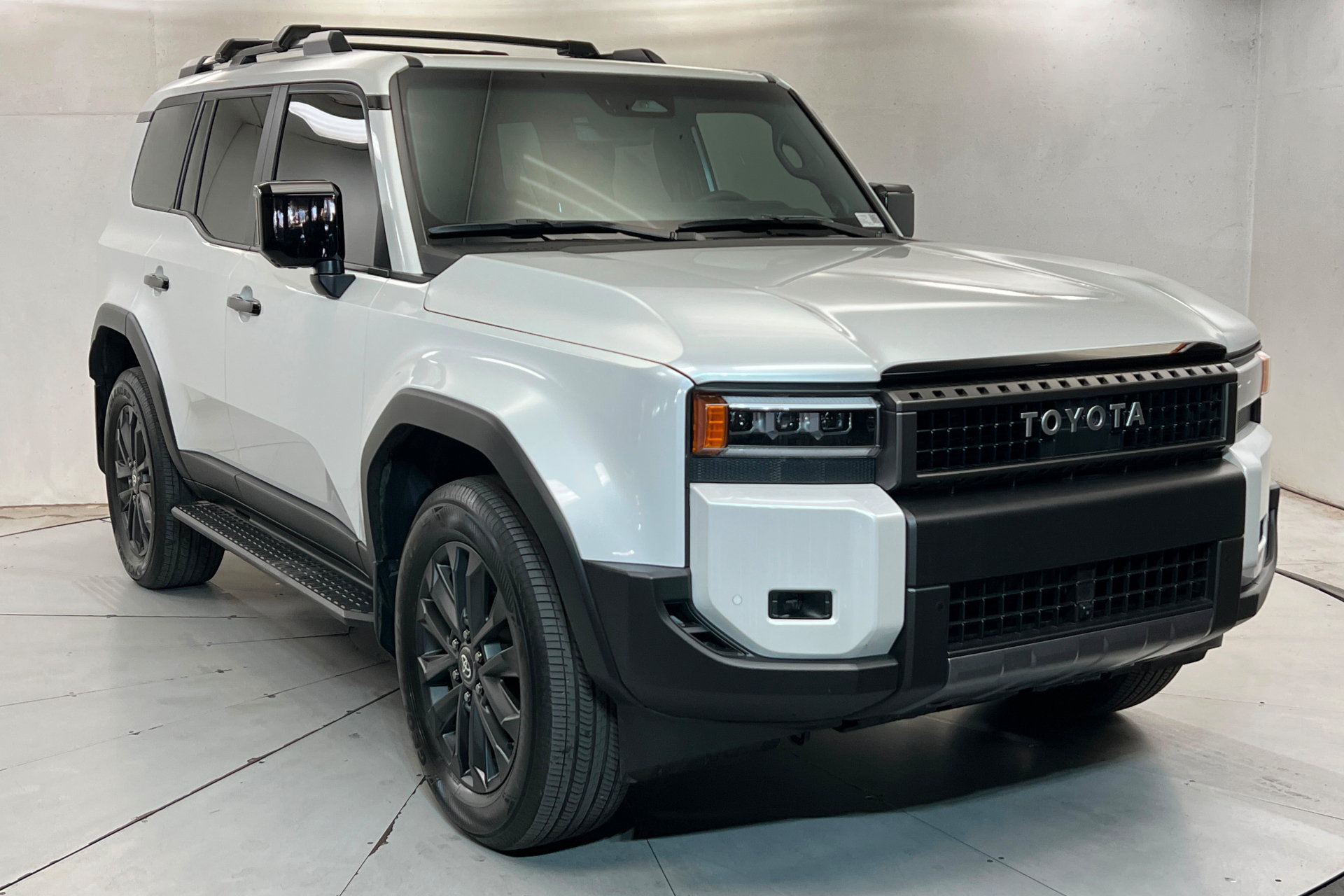 Used 2026 Toyota Land Cruiser w/ Premium Package AWD/4WD image 8