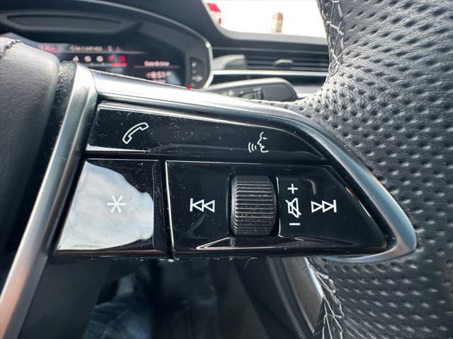 Certified 2023 Audi S8 AWD/4WD image 23