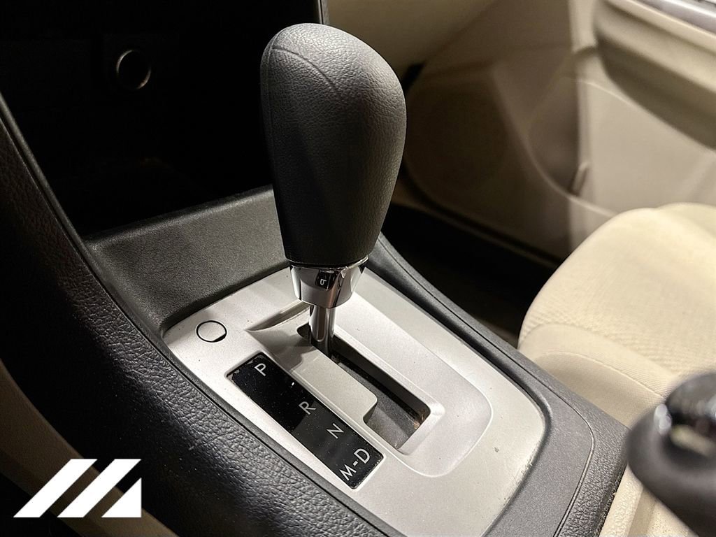 Used 2015 Subaru Impreza 2.0i Premium AWD/4WD image 17