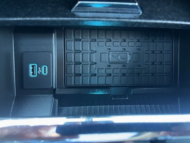 Certified 2023 Ford Expedition Limited image 36