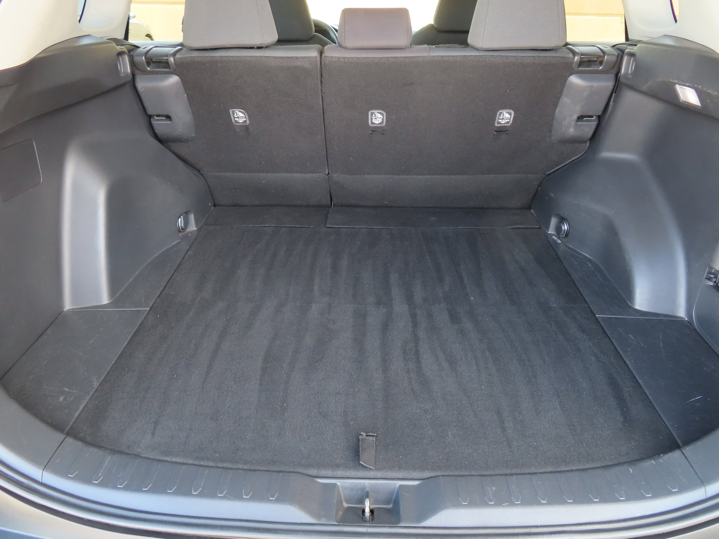 Used 2024 Toyota RAV4 XLE FWD image 13