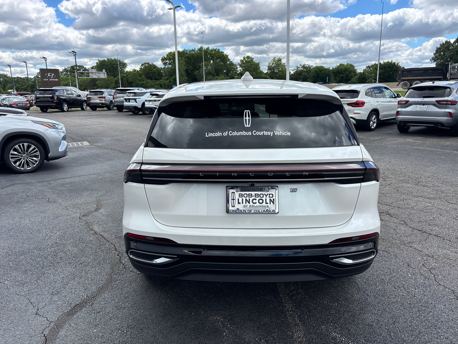 New 2026 Lincoln Nautilus Premier w/ Equipment Group 102A AWD/4WD image 6