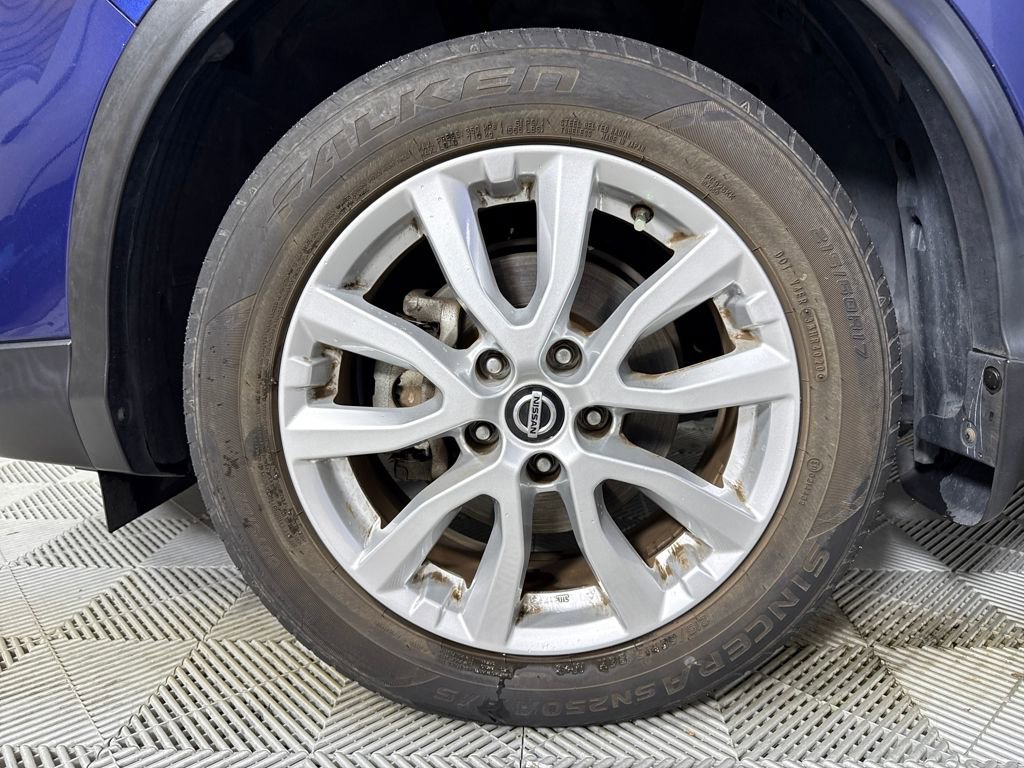 Used 2020 Nissan Rogue Sport SV w/ Technology Package image 18