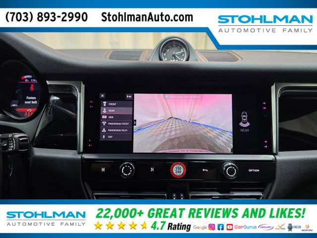 Used 2023 Porsche Macan AWD/4WD image 21