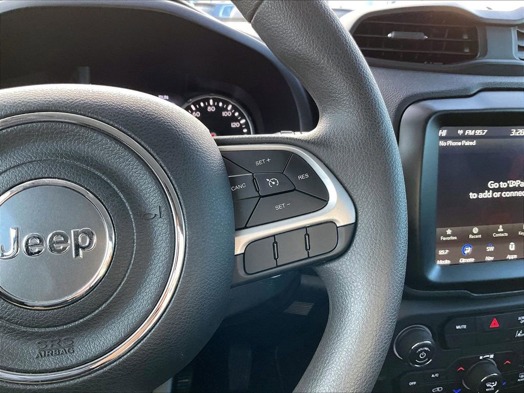 Used 2023 Jeep Renegade Latitude image 24