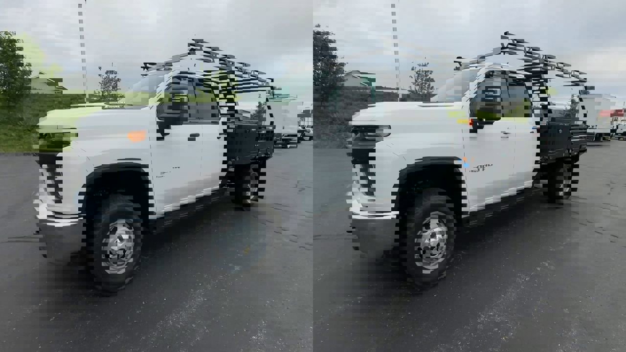 Used 2021 Chevrolet Silverado 3500 W/T w/ WT Convenience Package image 4