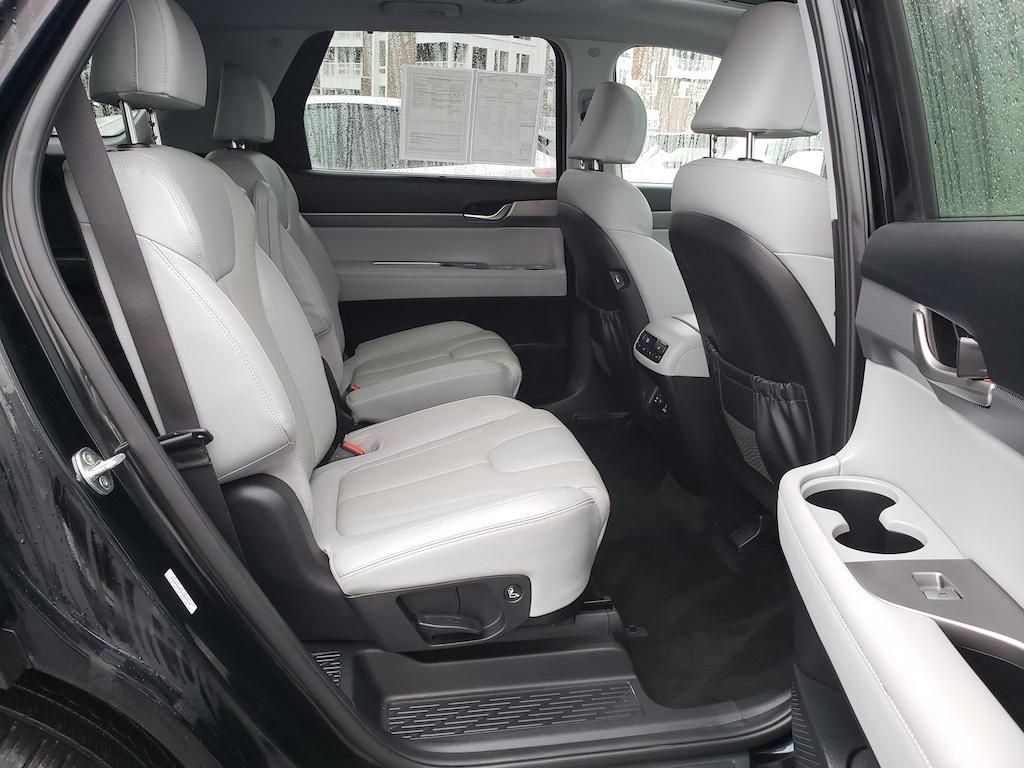 Used 2020 Hyundai Palisade SEL w/ Premium Package image 34