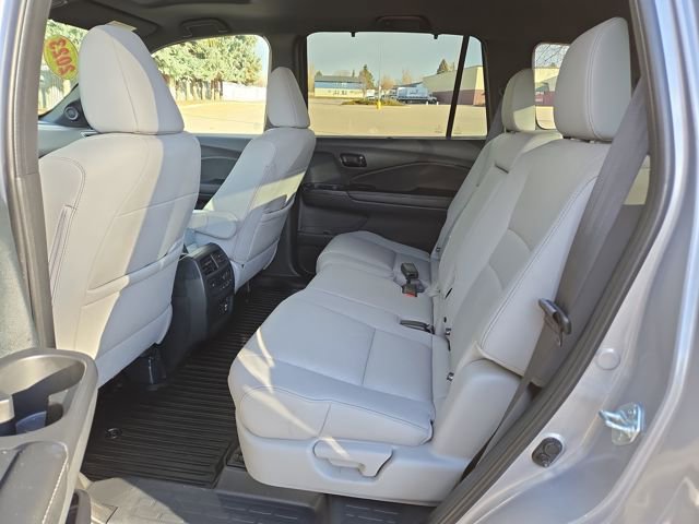 Used 2023 Honda Passport Elite image 32