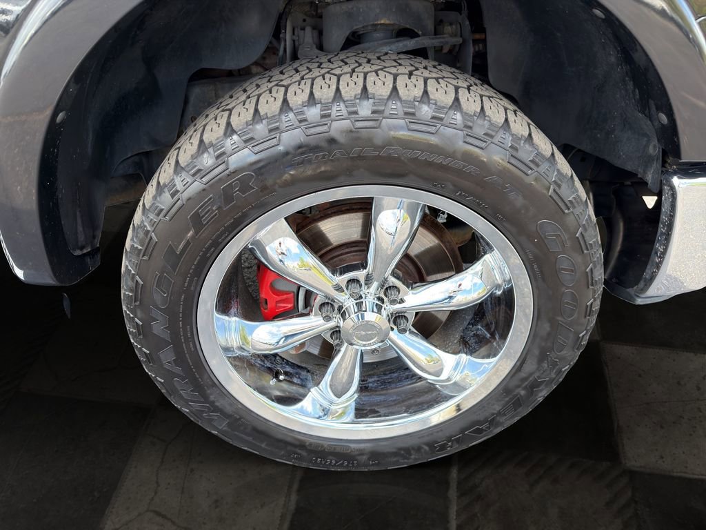 Used 2011 Ford F150 Lariat AWD/4WD image 5