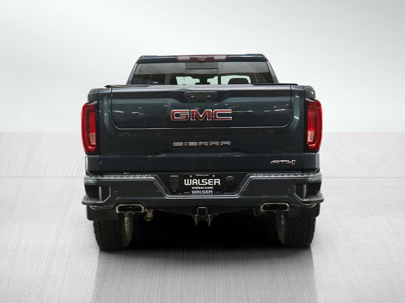 Used 2020 GMC Sierra 1500 AT4 w/ AT4 Premium Package AWD/4WD image 4