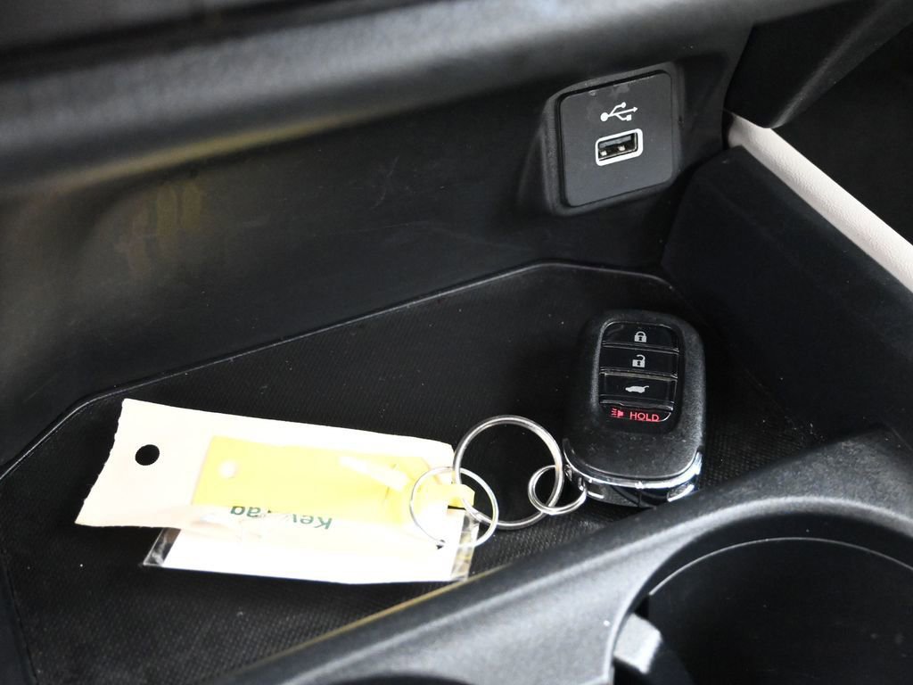 Certified 2023 Honda HR-V LX image 18