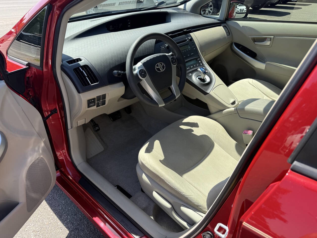Used 2010 Toyota Prius Two FWD image 8